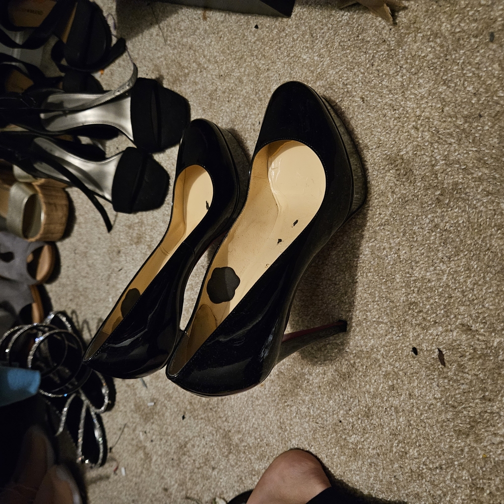 Christian Louboutin Black Heels Classic Elegance